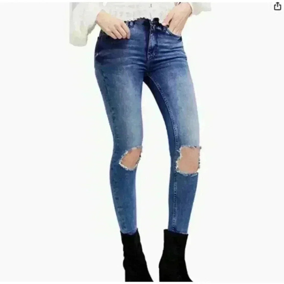 Free People Distressed Skinny Jeans, size 28 - Picture 1 of 7